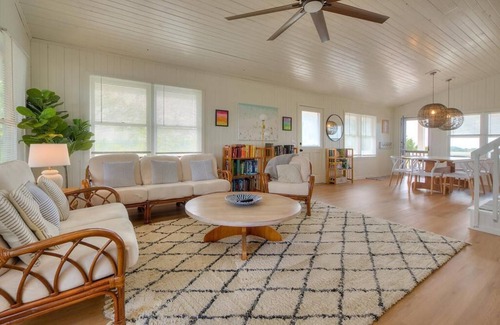 Holden Beach Casa | 4BR/2BA Home - 2nd Row, Intracoastal & Ocean Views, Holden Beach, Sleeps 9