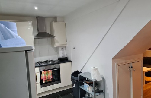 East Walworth Casa | 4Br-2Ensuite-10minCentralLondon-Sleeps11-Parking