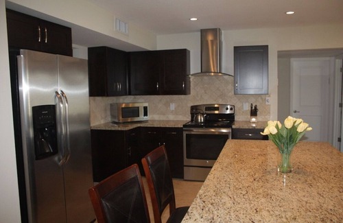 Raskin Estates Casa | Villa 4BR / 3BA, gran piscina privada climatizada - Cerca de R 'Ariel Shoshan