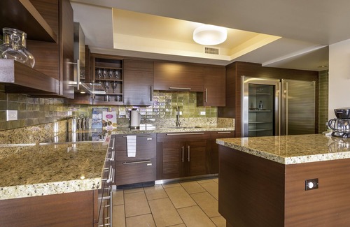 Ala Moana Condominio | 4br / 4. Suite Presidencial 5ba Ala Moana3307, ¡Espectaculares vistas al mar! ¡Reservar ahora!