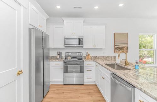 Myrtle Beach Casa | 4BR Beach House with Private Pool 1000ft from the beach