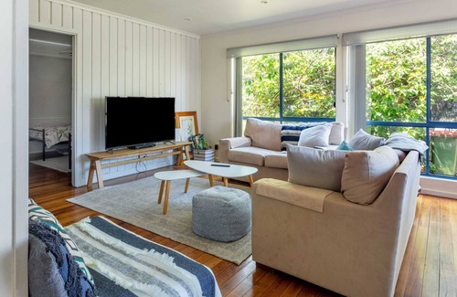 Grantville Otro | 4BR Beachside Family Retreat