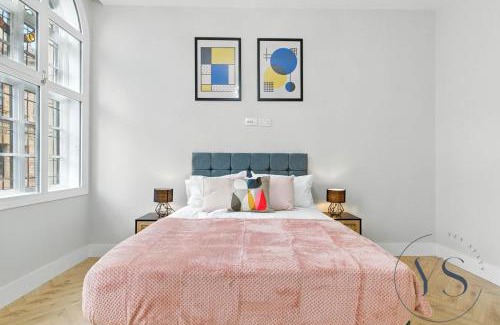 Birmingham City Centre Apartamento | 4BR Birmingham Apt with Parking, Arcade Games & Wi-Fi
