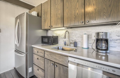 Cascade-Chipita Park Casa | 4BR Cabin With Fireplacemountain Viewsdog-friendly