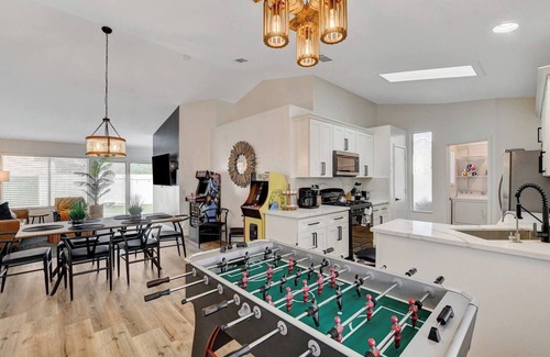 North Las Vegas Casa | 4BR Family Getaway w/Pool