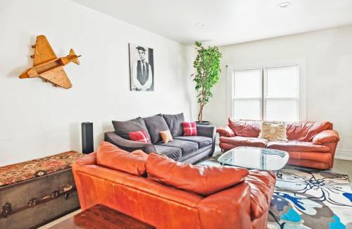Detroit Casa | 4BR Gem in Detroit North End Downtown Nearby