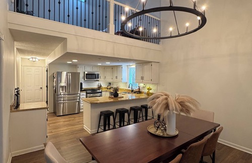 Plainfield Casa | 4BR Home w/ Heated Pool, Arcade & More – less than 10 Min from Airport
