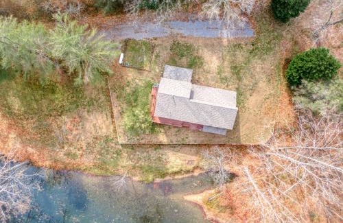 Kellysville Casa | 4BR Lodge on Wolf Creek - Fishing, Hiking, New River Fun and Hokie Weekends