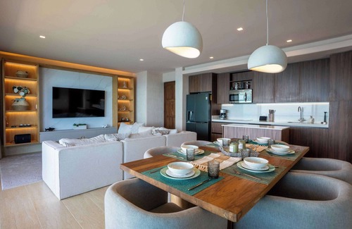 Isla Mujeres Apartamento | 4BR Luxe Apartment With Panoramic Views