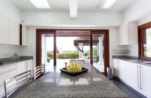 Choeng Thale Villa | 4BR Luxury Pool Villa - Layan Beach