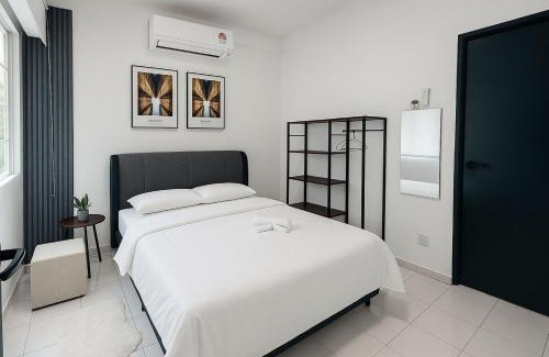 Bayan Lepas Apartamento | 4BR Near SPICE Arena Free Parking