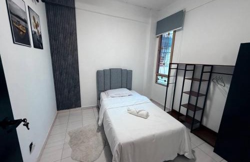 Bayan Lepas Apartamento | 4BR Near SPICE Arena Free Parking