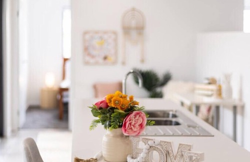 Browns Plains Casa | 4BR Newly furnished Cozy house @Brownsplain