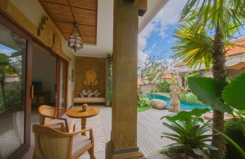 Melayang Villa | 4BR Tropical Family Villa in Ubud