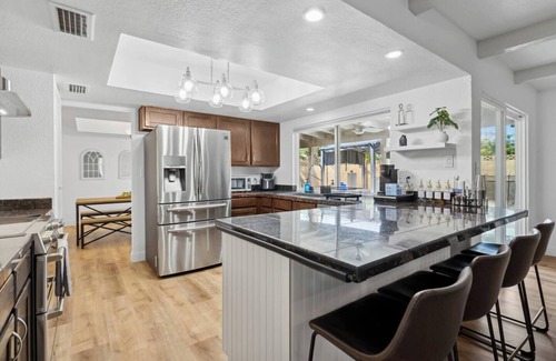 Raskin Estates Casa | 4BR w/ Pool, Pool Table, Fire Pit & BBQ Grill