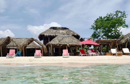 Bocachica Cabina | 4C2-R Cabaña en Isla De Baru