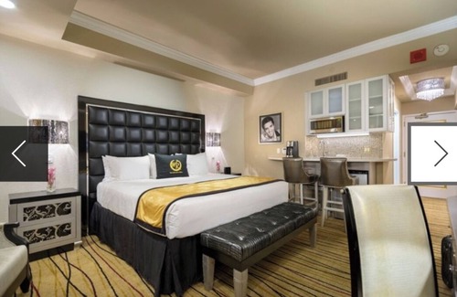 Winchester Villa | 5⭐️1 Bedroom Villa with Full Bathroom and Full Dining Area Las Vegas Strip!