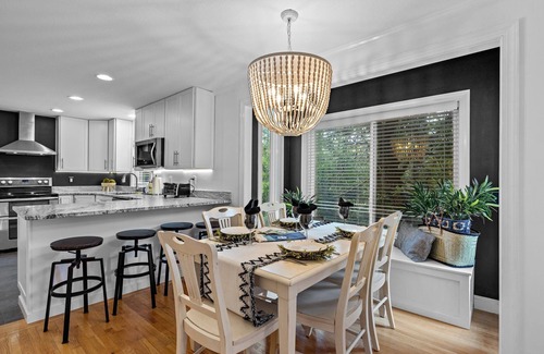 Emerald Isle Casa | 5+4 Heated Pool Home, Steps from Beach, Bonus Ground Floor Apartment