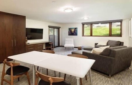 Aspen Casa | 5/5.5 BEDROOM-ASPEN CORE RESIDENCE-NEWLY FURNISHED