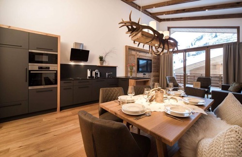 Steeg Apartamento | 5-8 person chalet - Lux Alp Chalet