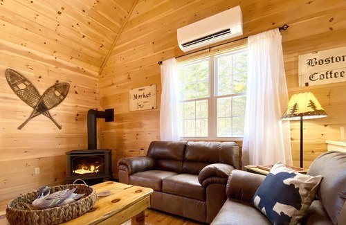 Gouldsboro Cabina | 5 Acre Forested Cabin Retreat w/ Firepit Near Acadia's Schoodic Peninsula