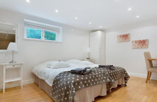 Orgryte-Harlanda Cama Y Desayuno | 5:ans Bed & Breakfast