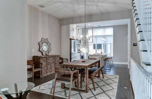 East End - Valley Street Casa | 5 Bauhaus Townhome