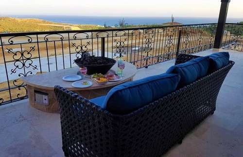 Sunset Beach Villa | Comodidades del Resort en Luxury 5 Bdrm Villa Best Views Beach Copala Quivira Coronado
