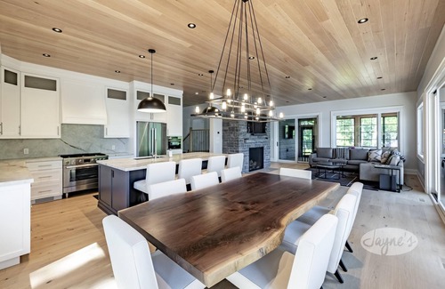 Rosseau Cabaña | 5 bed 3 bath cottage on Lake Rosseau
