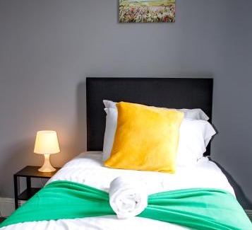Sunderland Apartamento | 5 Bed Home - Secure Parking - Contractors welcome