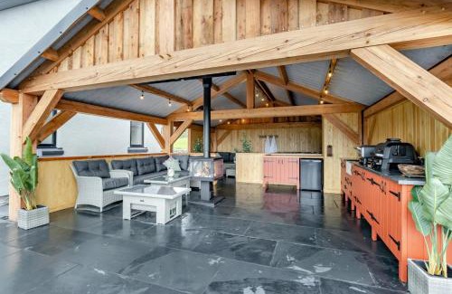 Ruthin Casa | 5 Bed in Cyffylliog oc-c32596