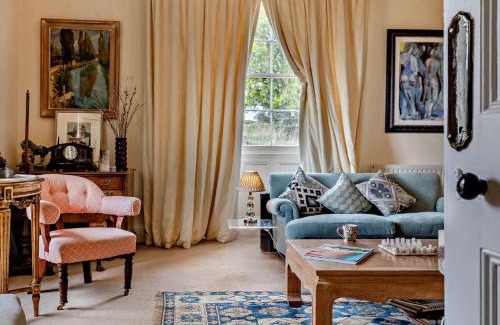 Fitzhead Casa | 5 Bed in Fitzhead 95570