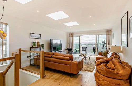 Polruan Casa | 5 Bed in Polruan 93182