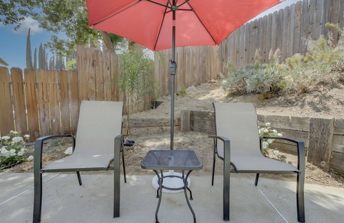 Loma Linda Casa | 5 bed room Midcentury home 2 Miles from Loma Linda Medical Center