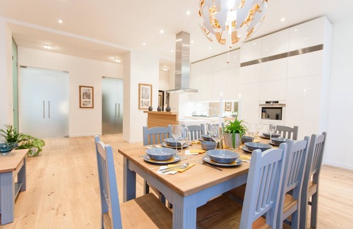 Nove Mesto Apartamento | 5 habitaciones, 5 baños Apartamento Glamour Excelente D Ubicado en el centro de la ciudad