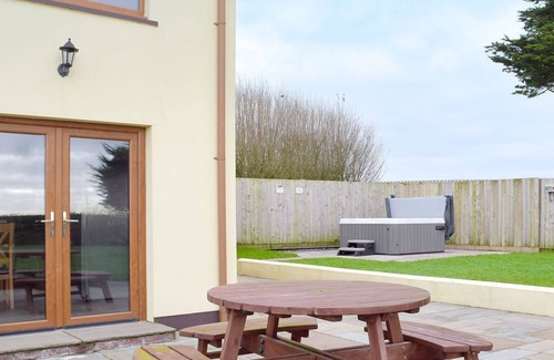 Kilgetty Cabaña | Alojamiento de 5 habitaciones en Begelly, cerca de Narberth