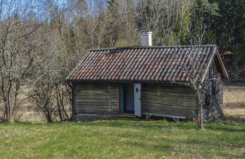 Rimbo Casa | Alojamiento de 5 habitaciones en Rö
