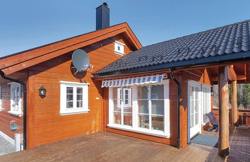 Froland Casa | Alojamiento de 5 habitaciones en Mykland