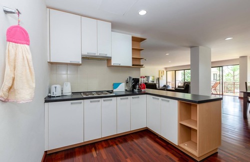 Pak Nam Pran Condominio | 5 Bedroom Amazing Condo On The Beach. (Santi)
