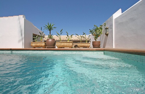 Medina-Sidonia Casa | Andaluz Patio House de 5 dormitorios, piscina privada, vista al mar, con capacidad para 12 invitados