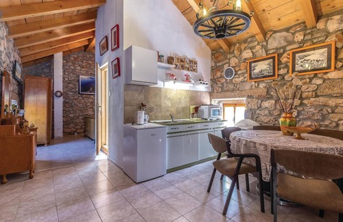 Donji Zagon Casa | Impresionante casa de 5 dormitorios en.