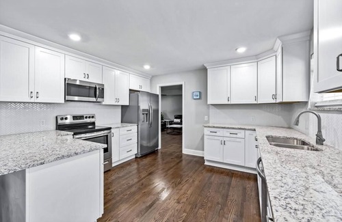 Northwest Dallas Casa | 5 Bedroom beauty in the heart of Dallas