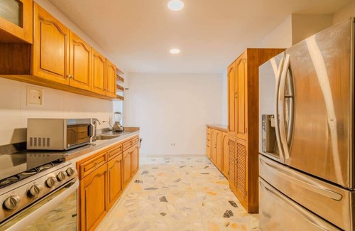Manga Casa | 5 Bedroom Cartagena Cottage - Close to Walled City