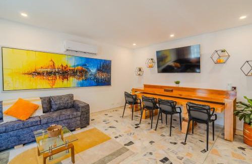 Pie del Cerro Casa | 5 Bedroom Cartagena Villa - Close to Walled City