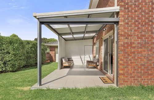 Oakleigh South Casa | 5 bedroom family home in Oakleigh South