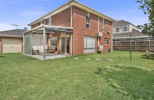 Oakleigh South Casa | 5 bedroom family home in Oakleigh South