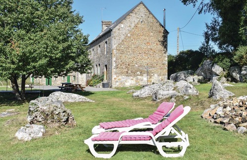 Saint-Clement-Rancoudray Casa | Alojamiento de 5 habitaciones en St.Clement Rancoudray