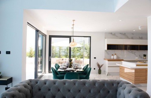 Opatija Villa | 5 Bedroom hillside Villa with pool & stunning Sea view