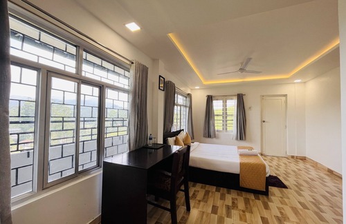 Moolakadai Complejo | 5 Bedroom Home