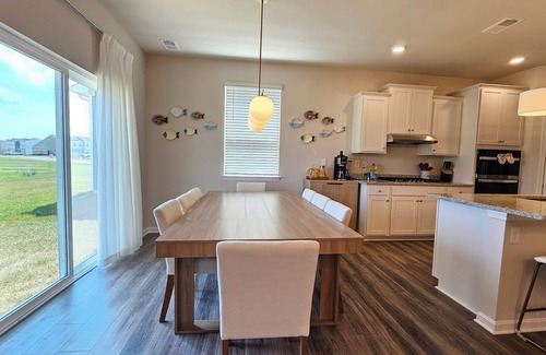 Millville Casa | 5-bedroom house with beach shuttle and community amenities